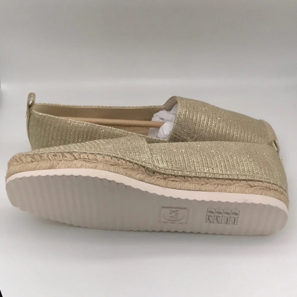 NWT Michael Kors Lenny Espradrilles   SIZE 8m